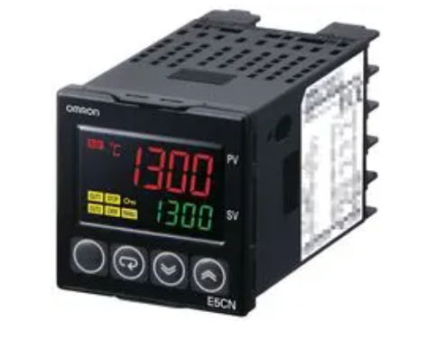 E5CN-R2MT-500 100-240AC   Módulo regulador Temperatura Mult-Rango 100-240VAC, 50/60Hz